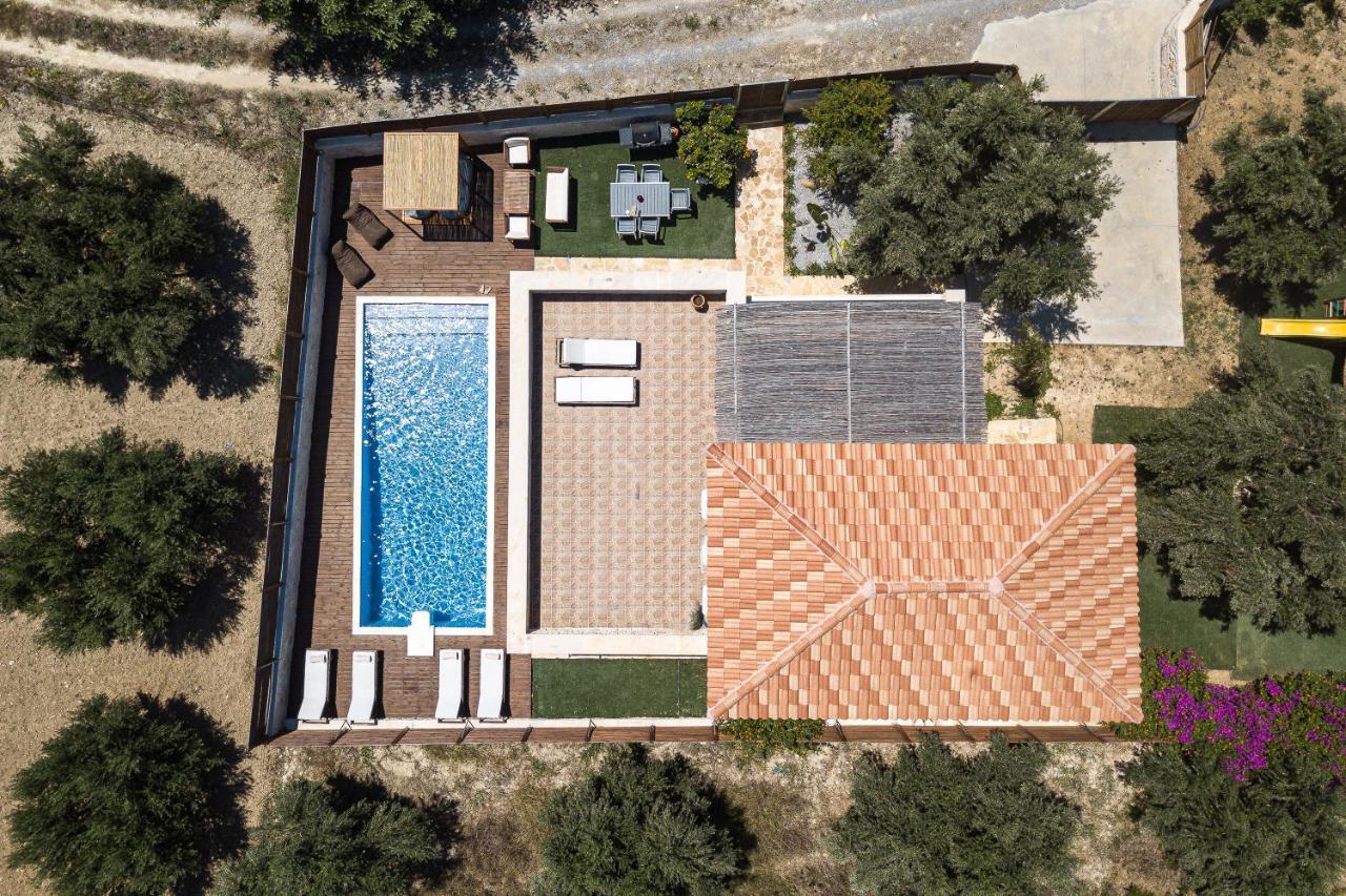 Villa Vera - With Private Heated Pool & Jacuzzi Pangalochori Dış mekan fotoğraf