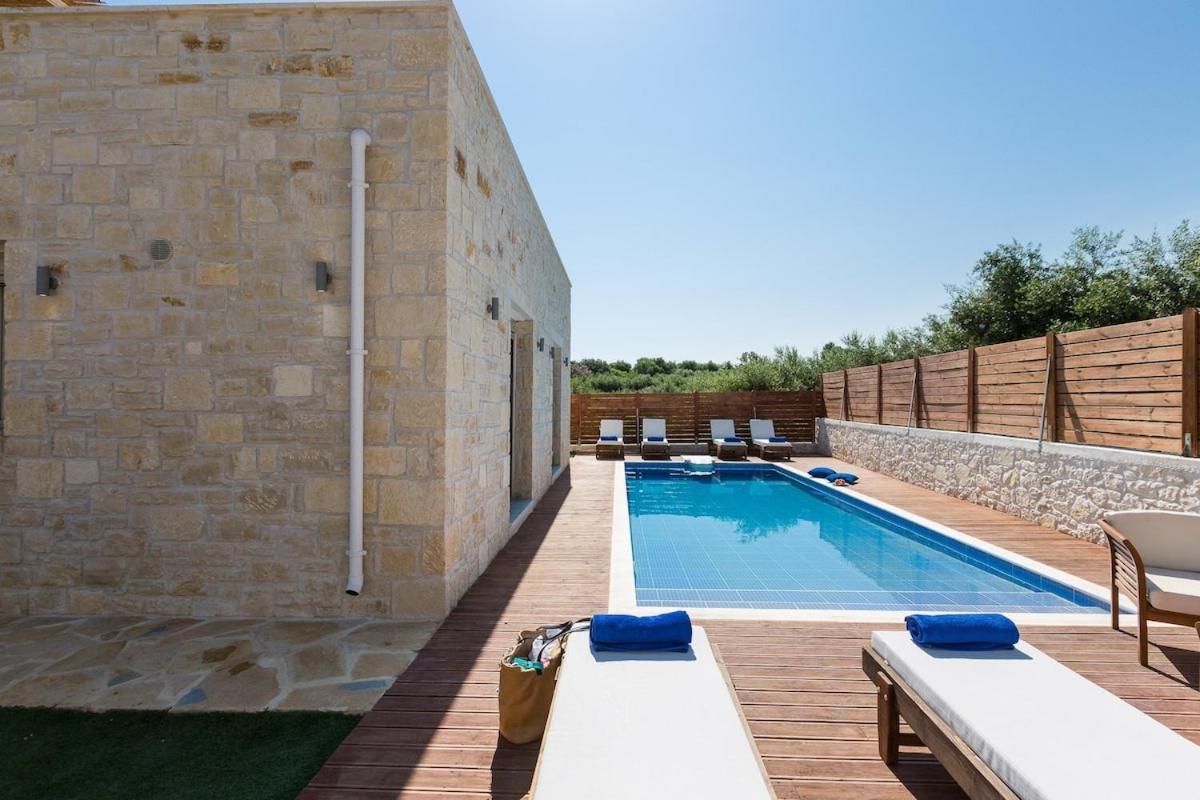 Villa Vera - With Private Heated Pool & Jacuzzi Pangalochori Dış mekan fotoğraf
