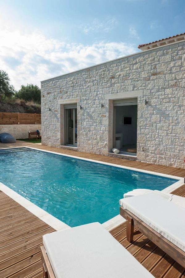 Villa Vera - With Private Heated Pool & Jacuzzi Pangalochori Dış mekan fotoğraf