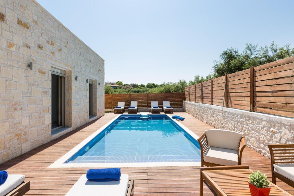 Villa Vera - With Private Heated Pool & Jacuzzi Pangalochori Dış mekan fotoğraf